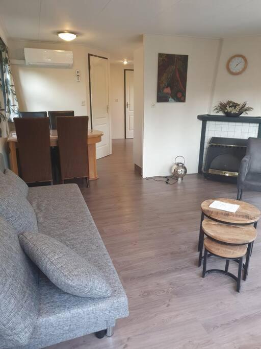 Cozy Chalet For 4 Veluwe Putten Ngoại thất bức ảnh